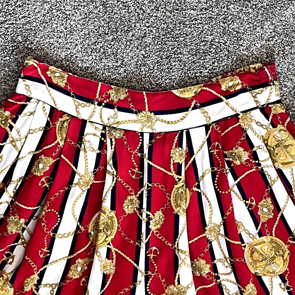 Vintage Venezia Red white blue Shorts Sz 18 w gold details 100% Rayon Plus Size